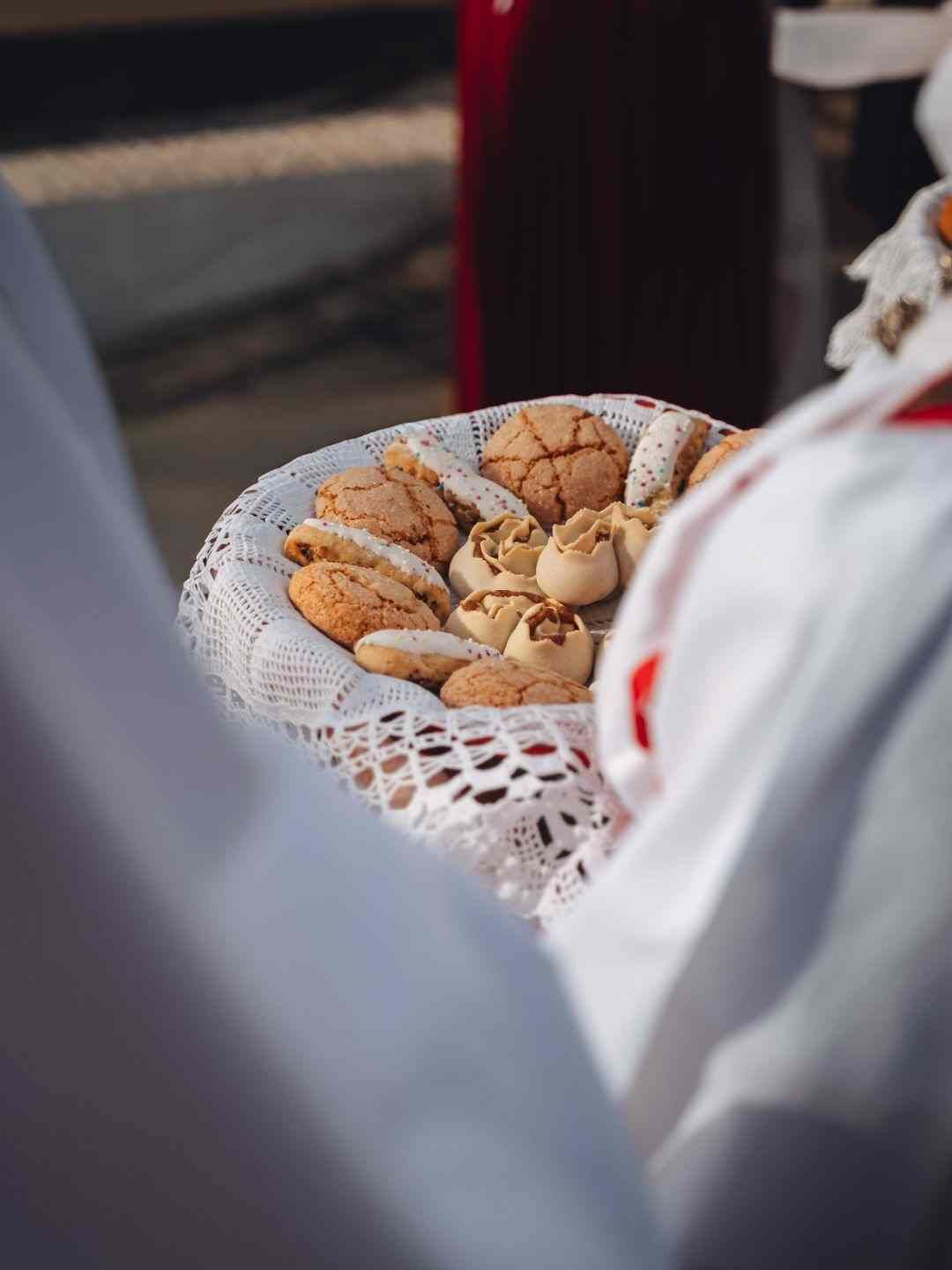 Dolci tipici sardi alla Cavalcata a Sassari