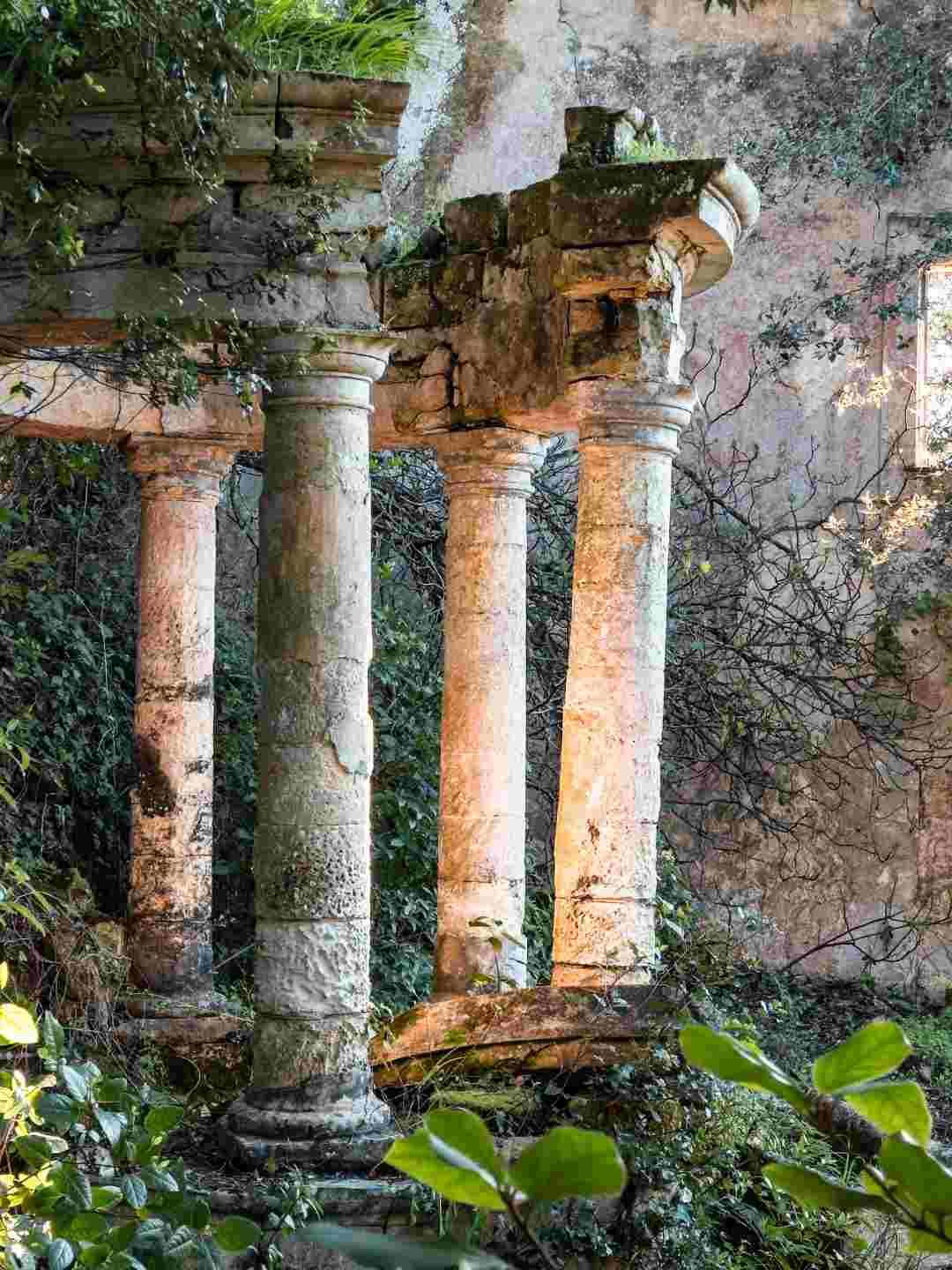 Tempio classico nella Valle di Logulentu a Sassari